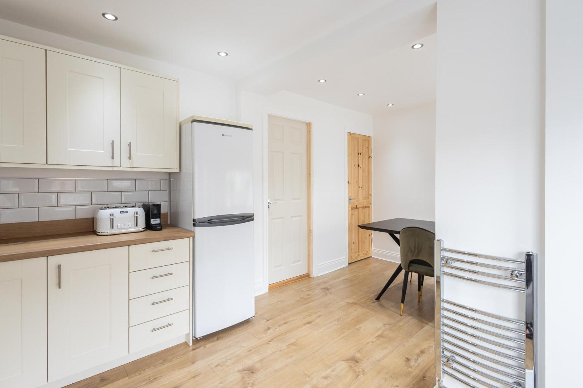 Host & Stay - Milbanke House Сийхам Екстериор снимка