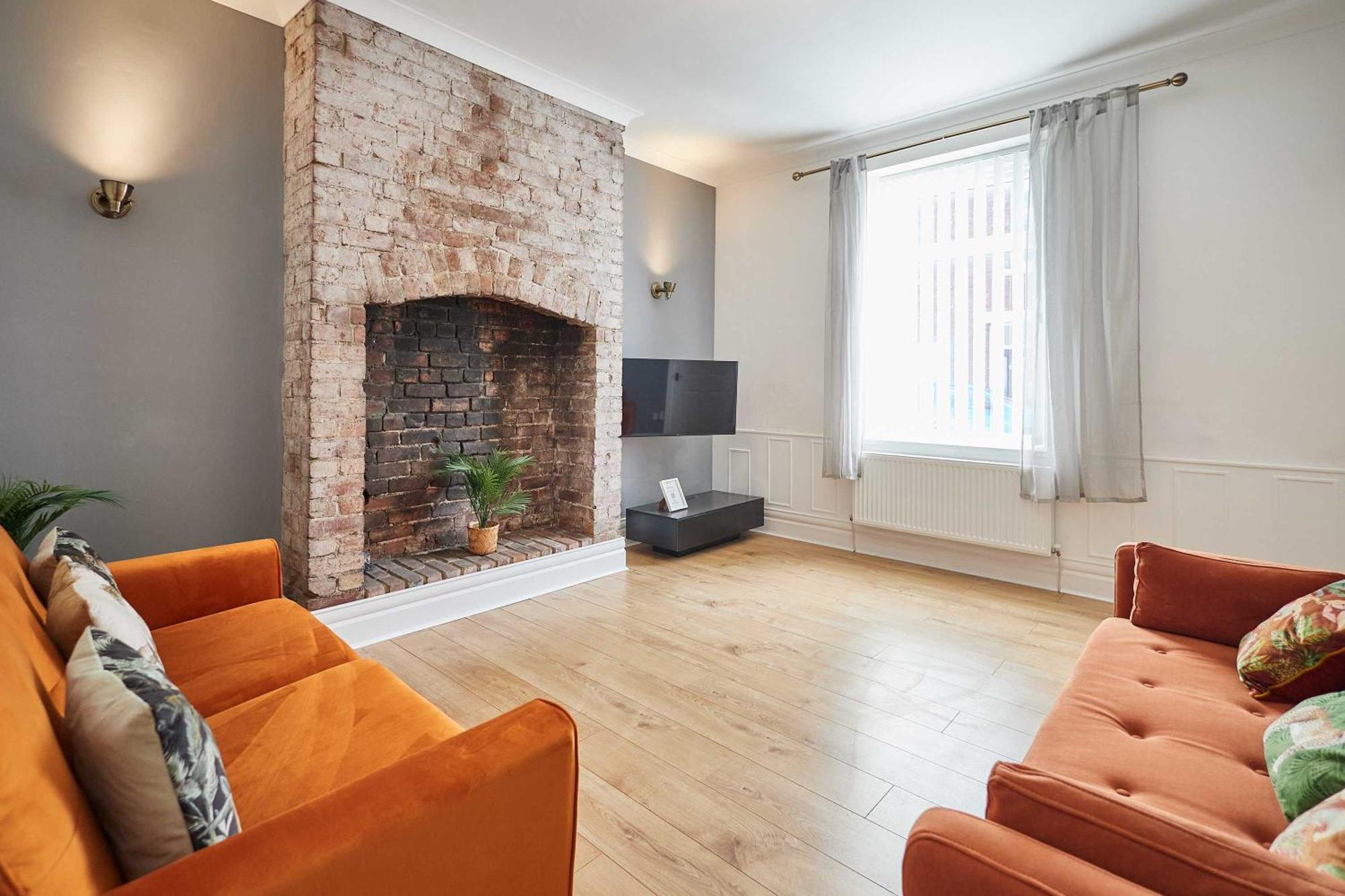 Host & Stay - Milbanke House Сийхам Екстериор снимка